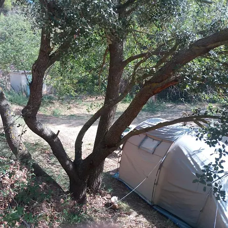 Parque de Campismo El Rebost De Penyagalera